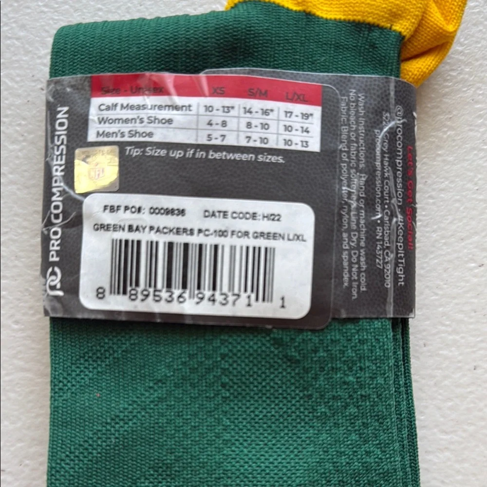 Green Bay Packers Team - over the calf compression Socks - Official NFL brand
